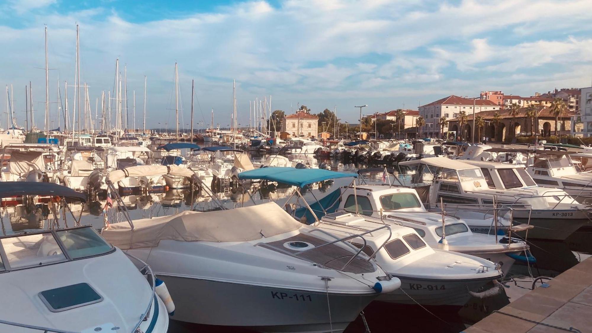 Apartments Colors Of Koper Where The Sea Is Near By Δωμάτιο φωτογραφία